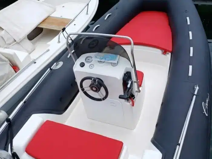 Gommone CNC 510 Boat Rental Alghero vista intera senza patente