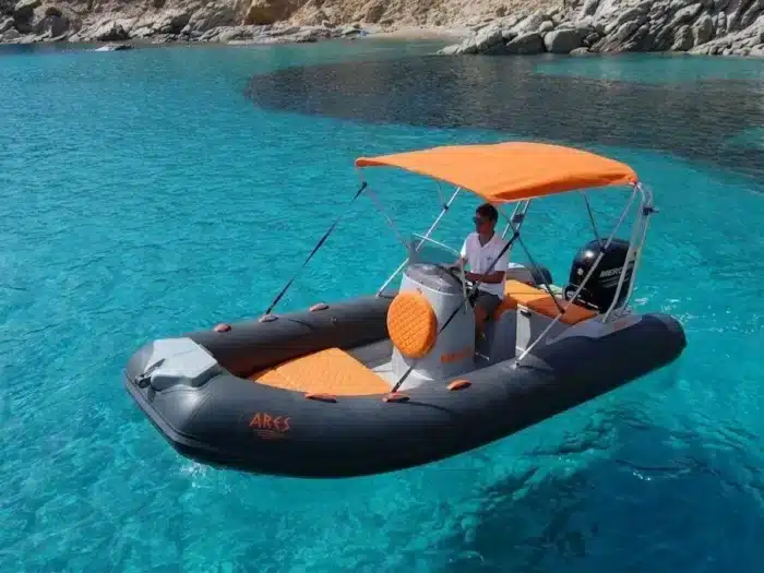 Gommone Sacs 490 a noleggio Alghero